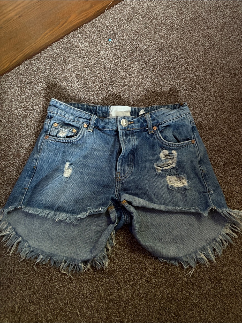 One Teaspoon Distressed Frayed Hem Denim Shorts - Blue